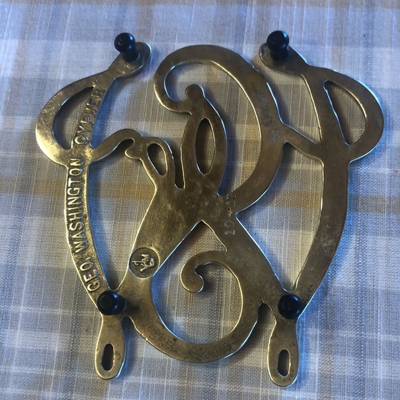 Virginia Metalcrafters Trivet - Picture 2 of 3